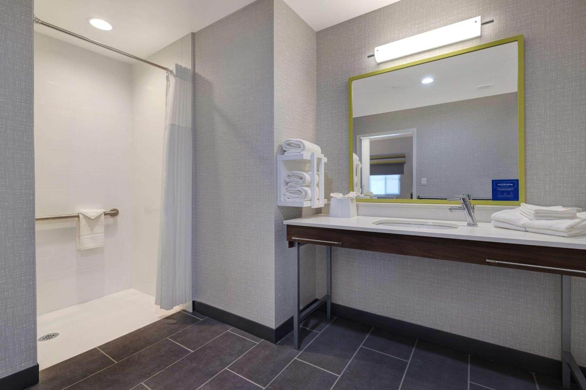 Hampton Inn & Suites มารีนา ภายนอก รูปภาพ