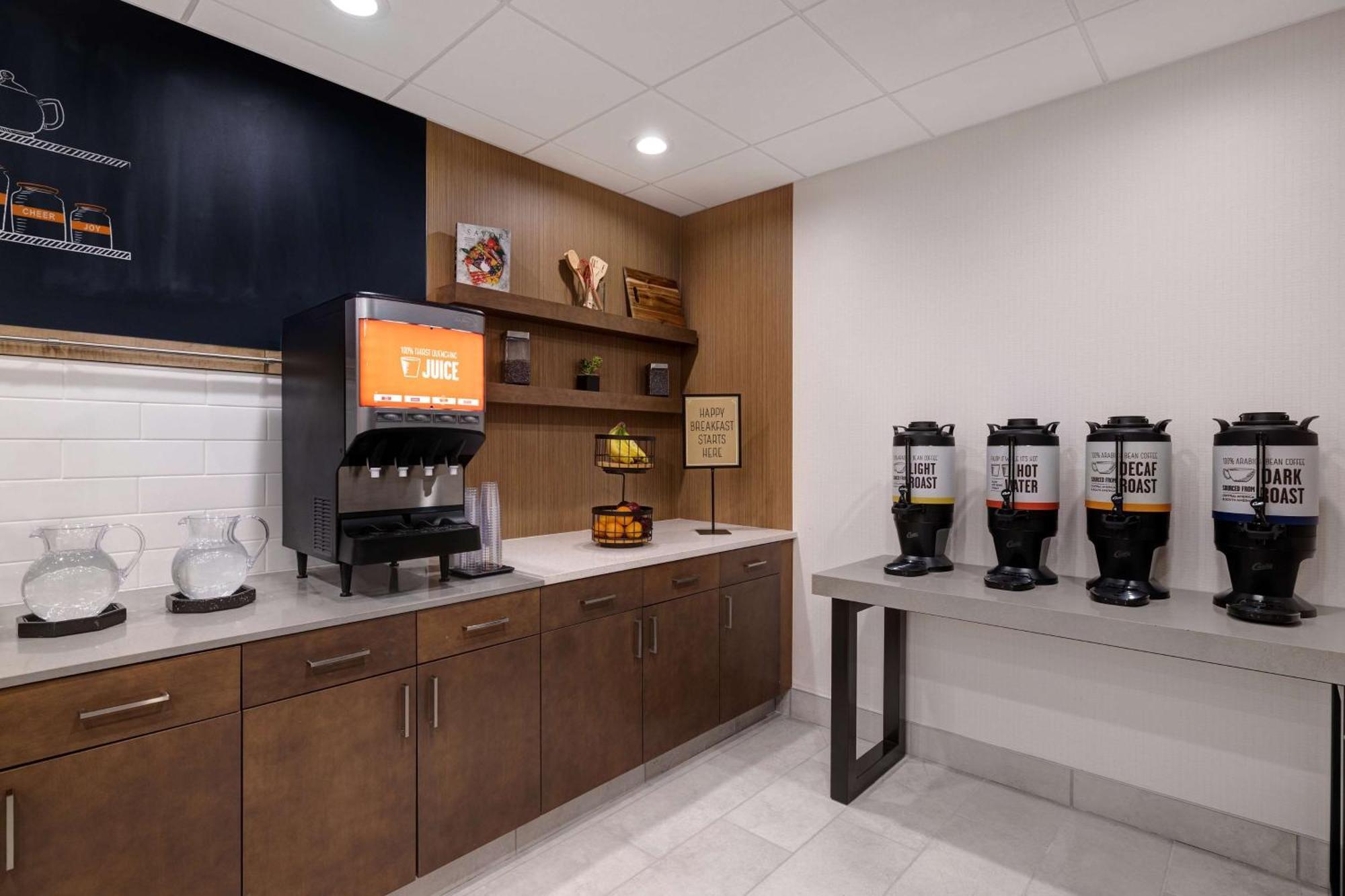 Hampton Inn & Suites มารีนา ภายนอก รูปภาพ