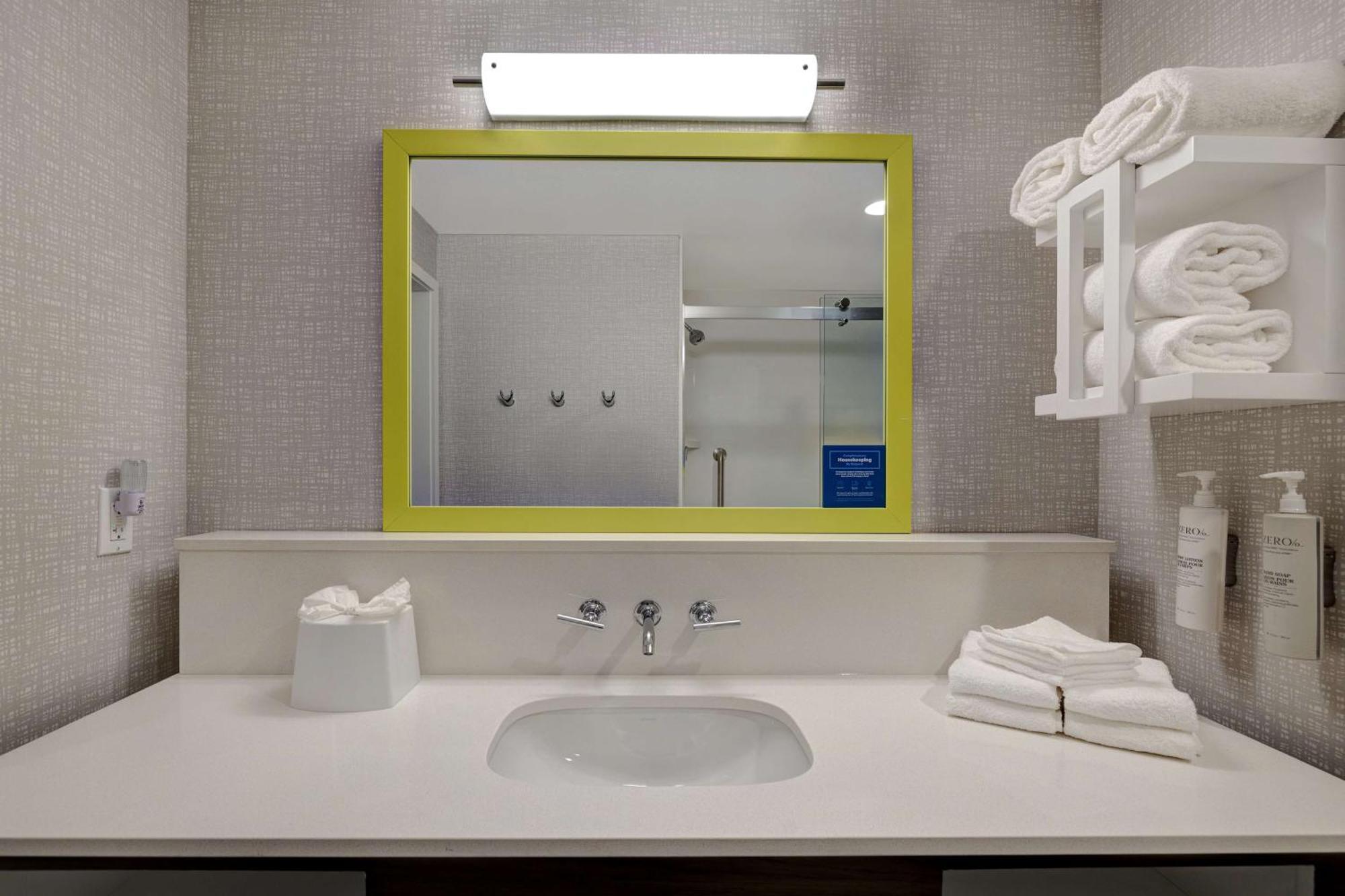 Hampton Inn & Suites มารีนา ภายนอก รูปภาพ